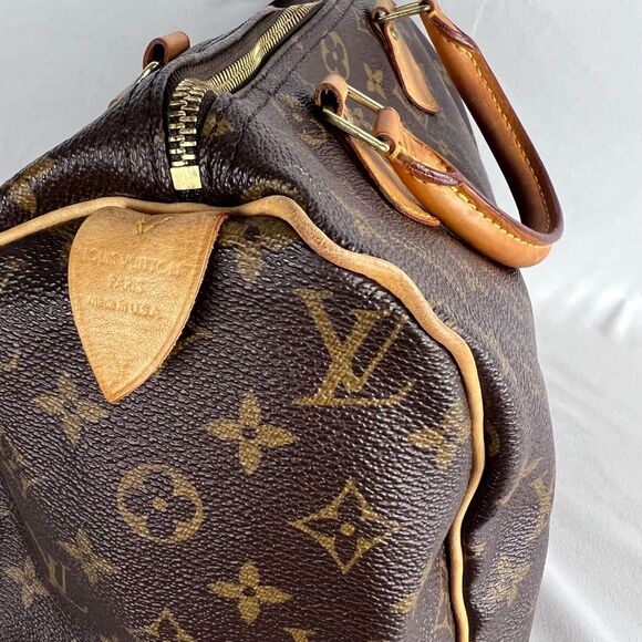 Louis Vuitton Speedy 30 Monogram Bag - Picture 3 of 16
